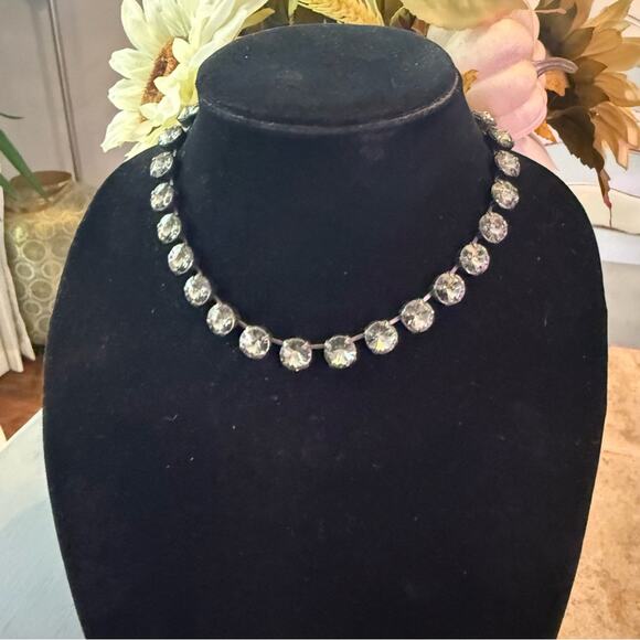 Sabika Classics Crystal Necklace & Bracelet - Picture 2 of 9